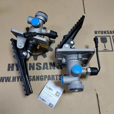 Hyunsang Parts Brake Valve Assy 60300000546 for Construction Machinery